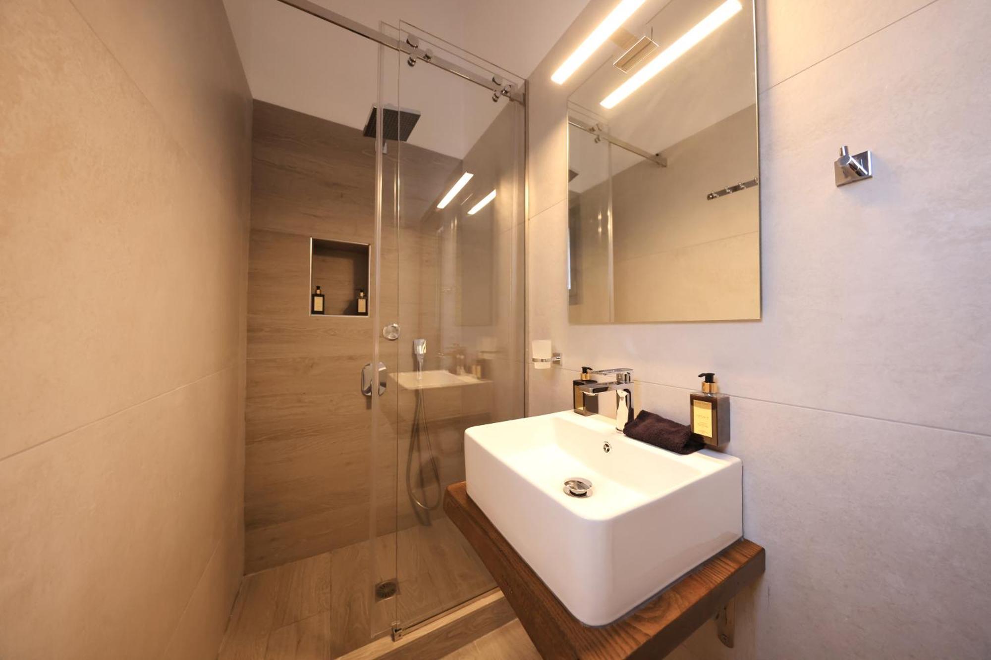 Njv Plus K Aegina Exterior foto